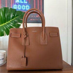 Saint Laurent Sac De Jour - Small, Rare color w/ contrast stitching